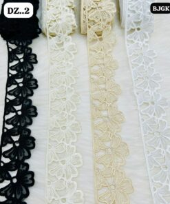 Interlocking Petal Silhouette Lace Trim