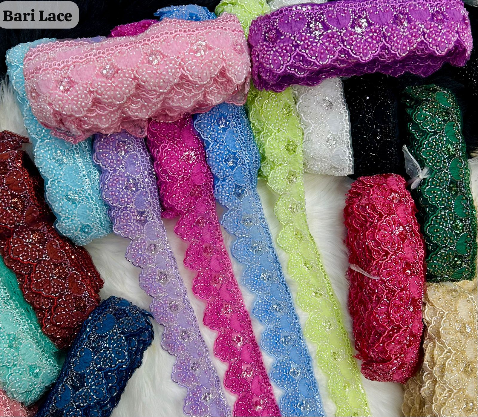 Floral Medallion Scalloped Trimming Rolls